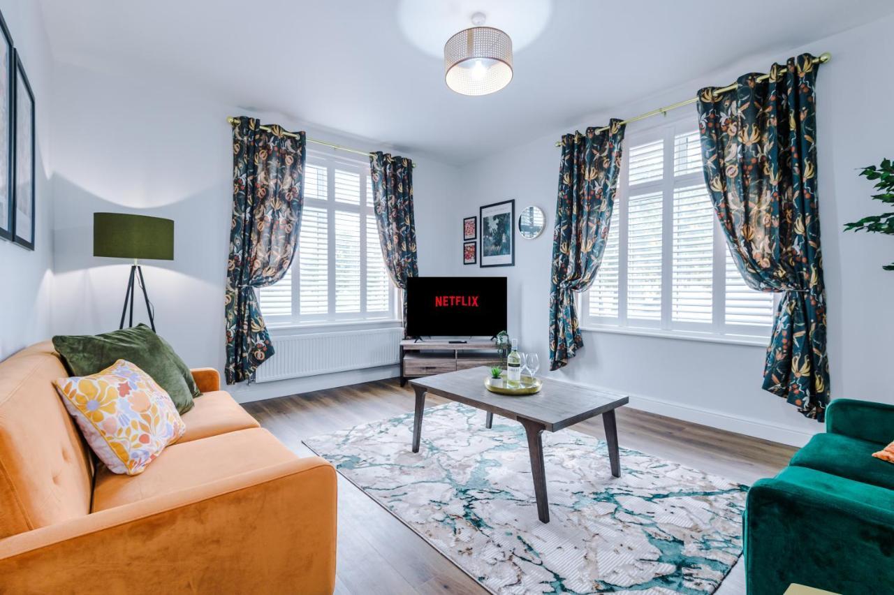 Parkview Place Serviced Apartment Coventry Buitenkant foto