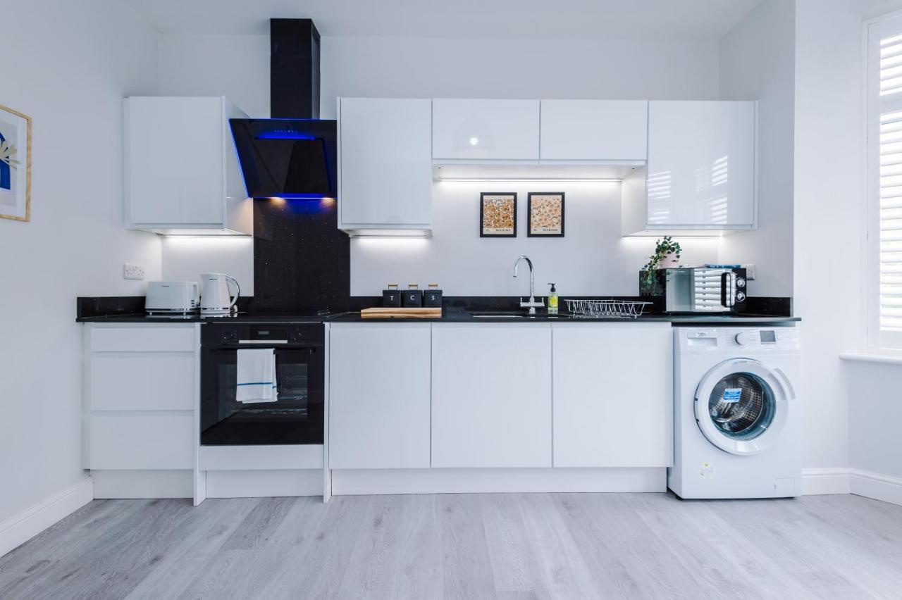 Parkview Place Serviced Apartment Coventry Buitenkant foto