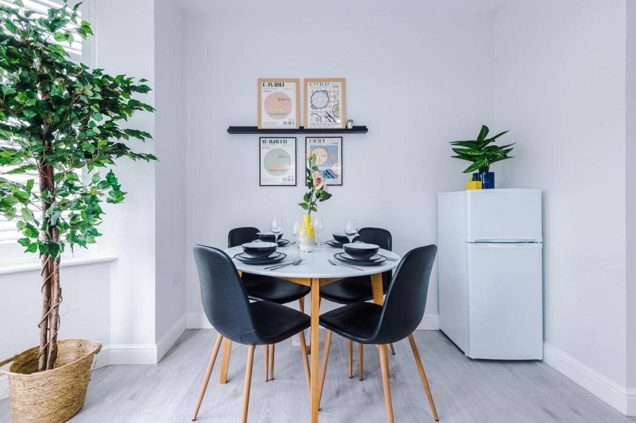 Parkview Place Serviced Apartment Coventry Buitenkant foto