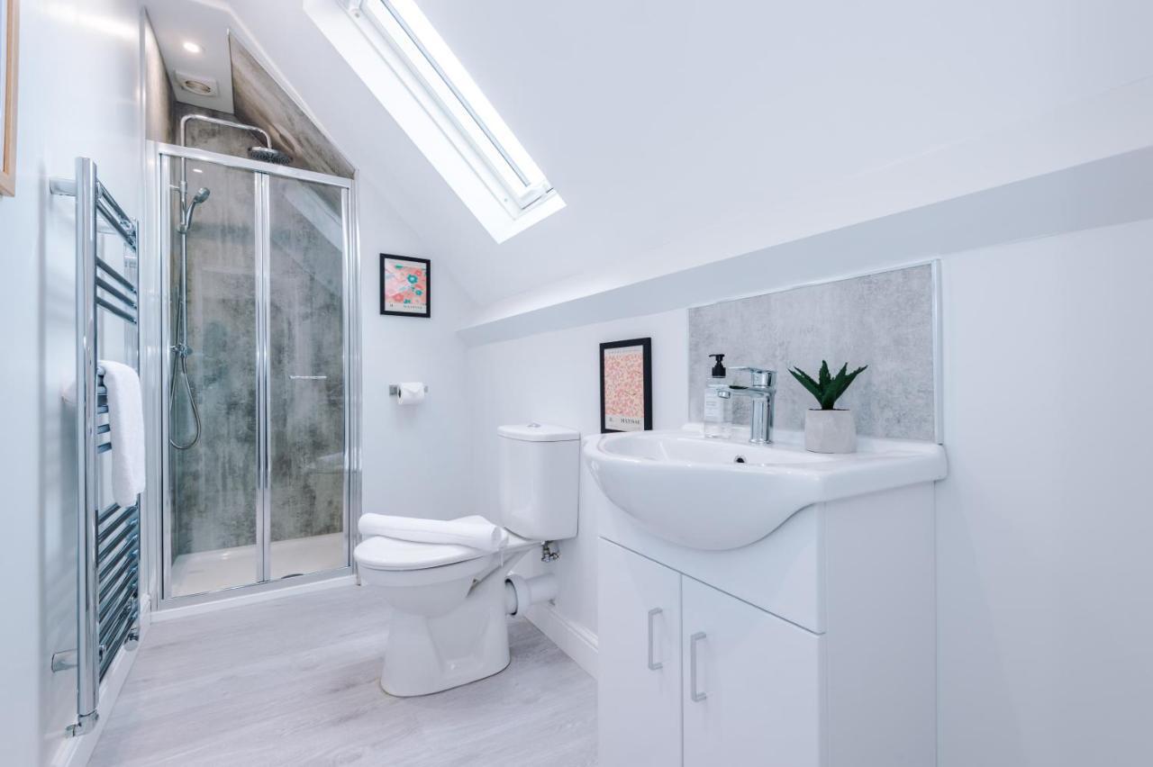 Parkview Place Serviced Apartment Coventry Buitenkant foto