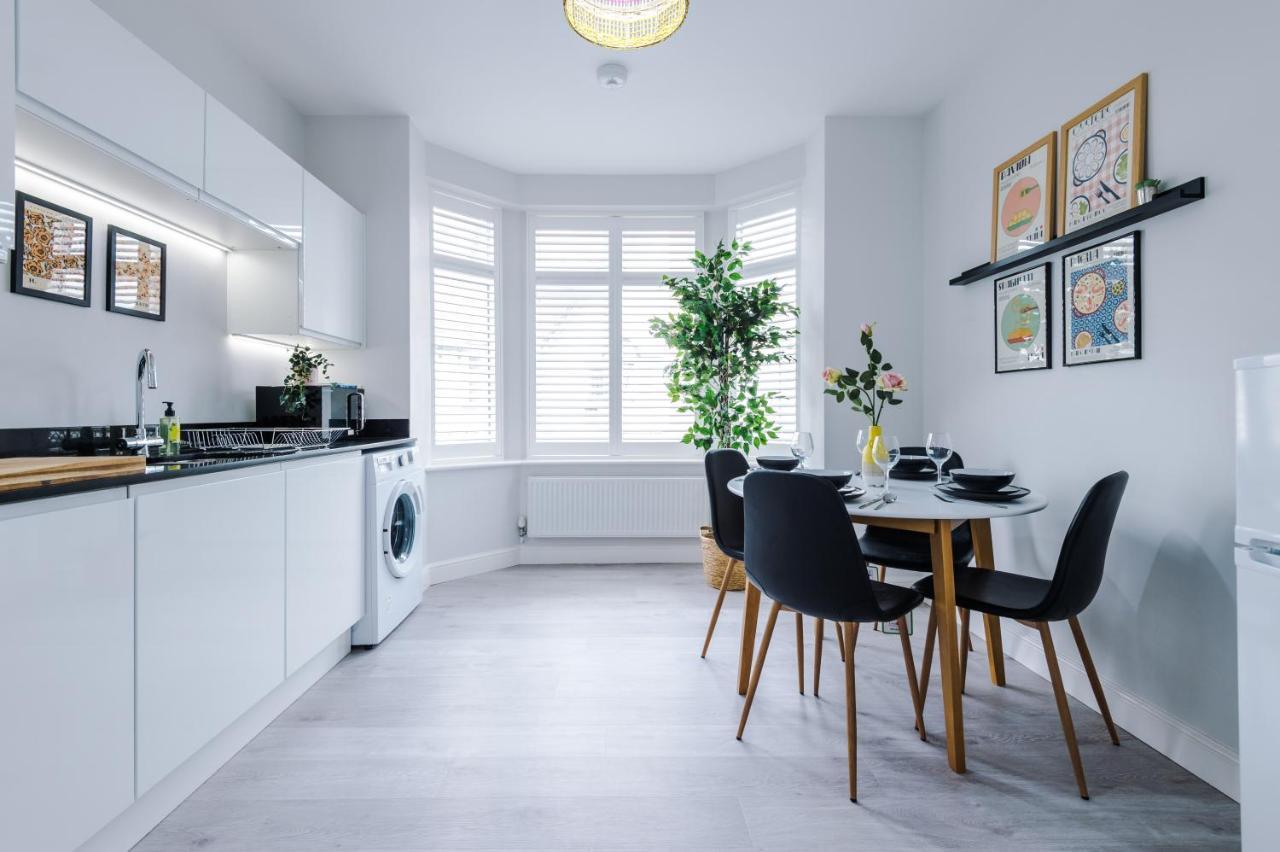 Parkview Place Serviced Apartment Coventry Buitenkant foto